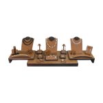 Set vitrina exhibidor 004 piezas ecocuero (tue-stand-004)
